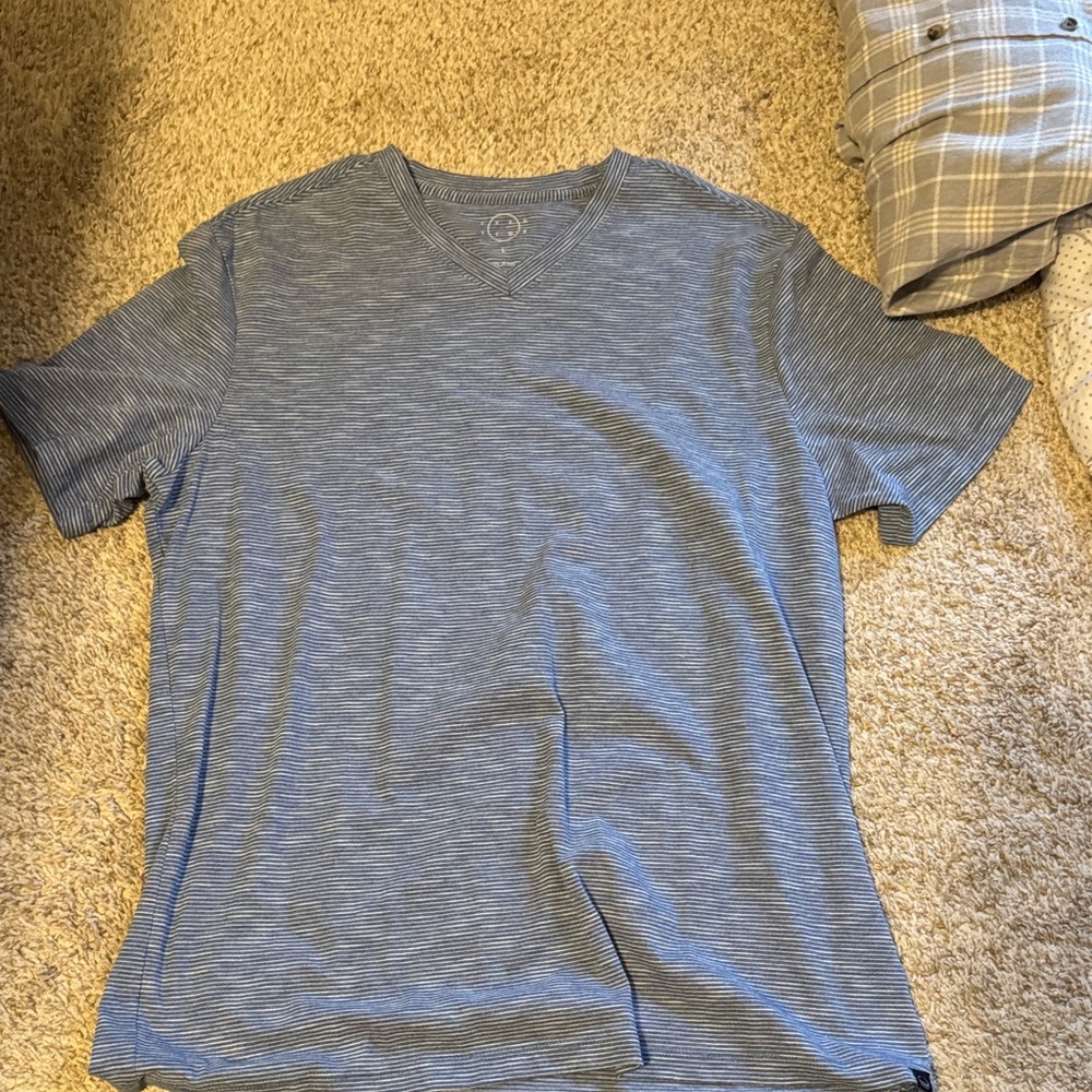 Casual Blue V-Neck Tee for Men